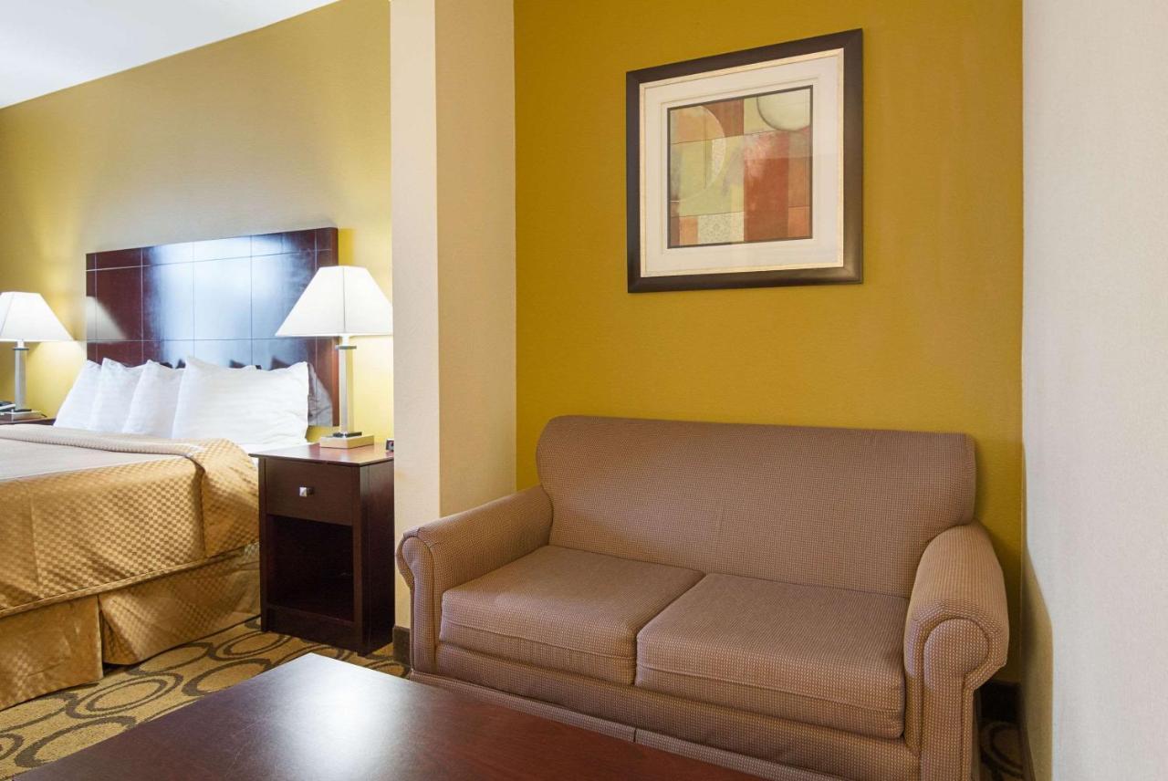 Rodeway Inn & Suites Winnfield Exteriör bild